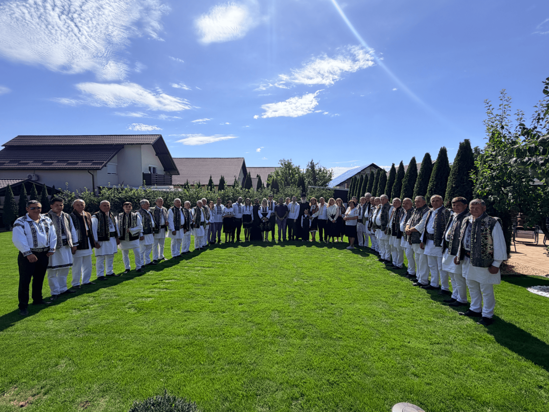 Corul Parohiei Bosanci II a dat răspunsurile liturgice la Sfânta Liturghie din data de 8 septembrie 2026