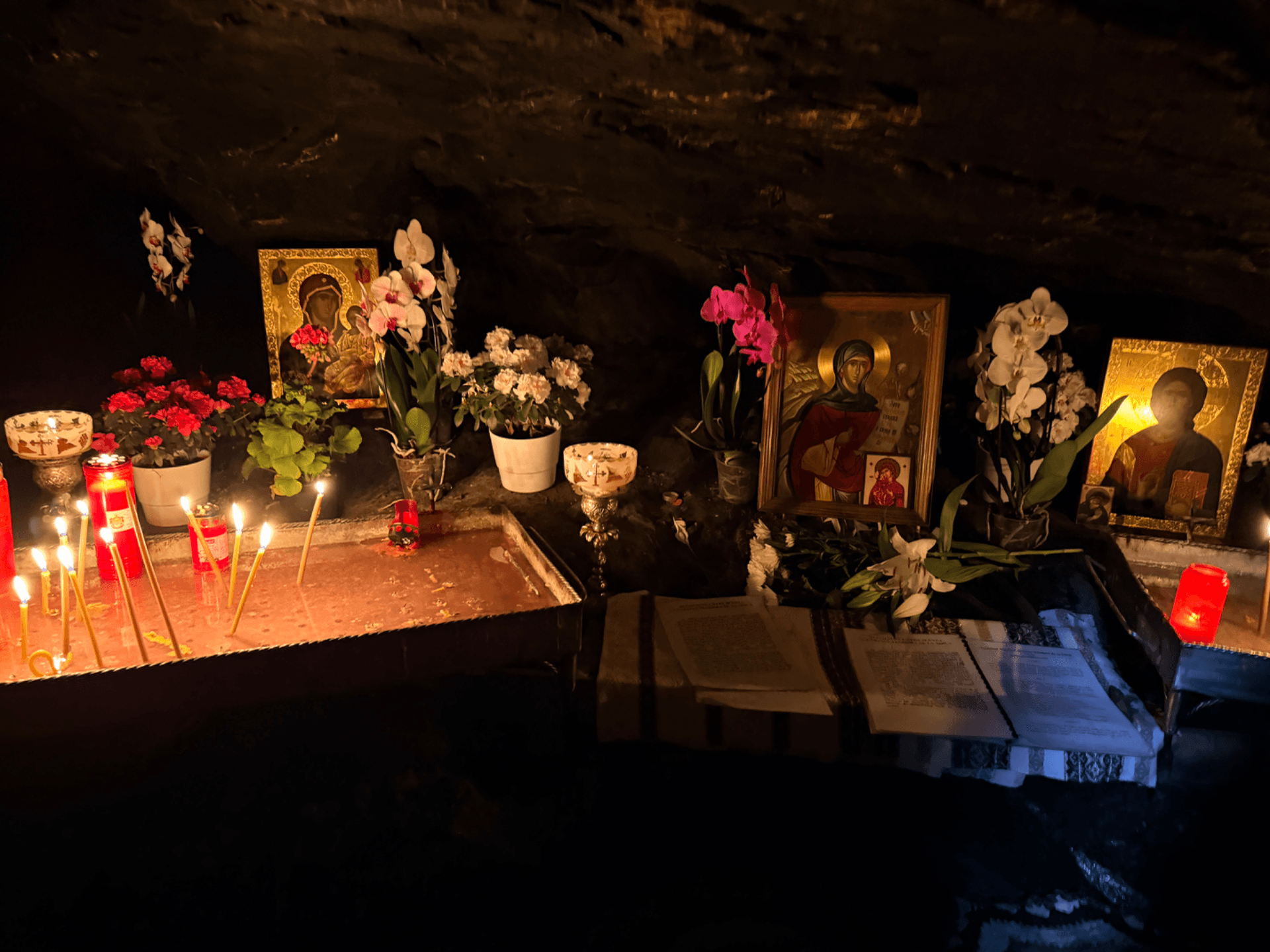 Pelerinaj la mănăstirile nemțene al credincioșilor din parohiile Stejari și Bosanci II — foto 11